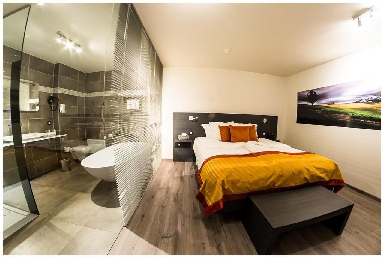 Abalona Hotel & Apartments Dendermonde Eksteriør billede